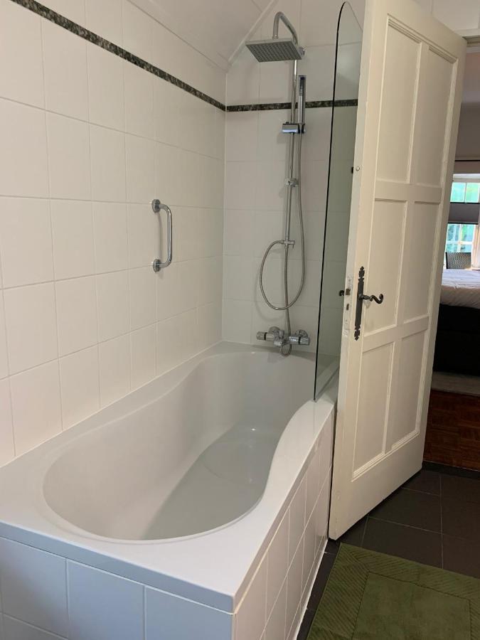 Tweepersoonskamer met Eigen Badkamer